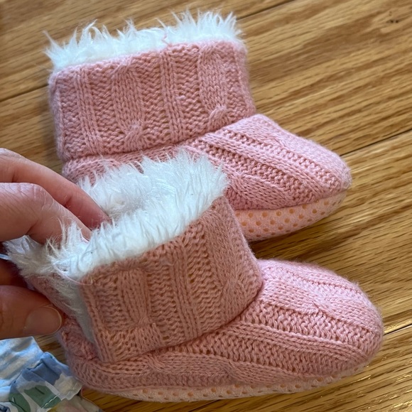 Ralph Lauren Outfit and Booties Lot - Picture 3 of 4